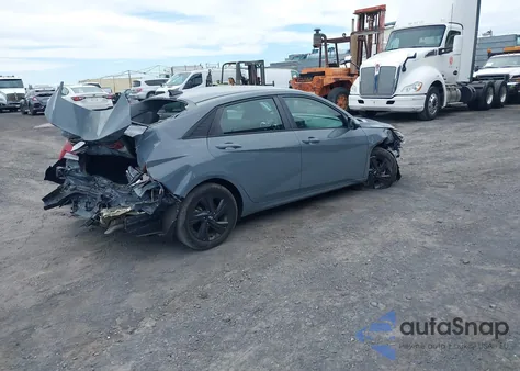2021 Hyundai Elantra Sel from USA, damaged, VIN KMHLM4AG1MU209522